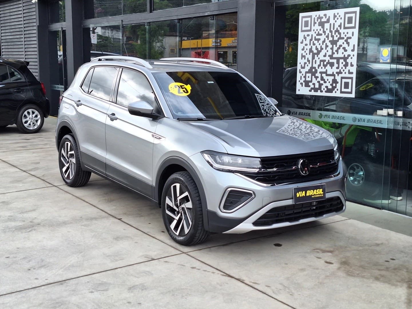 VOLKSWAGEN T-CROSS 2025