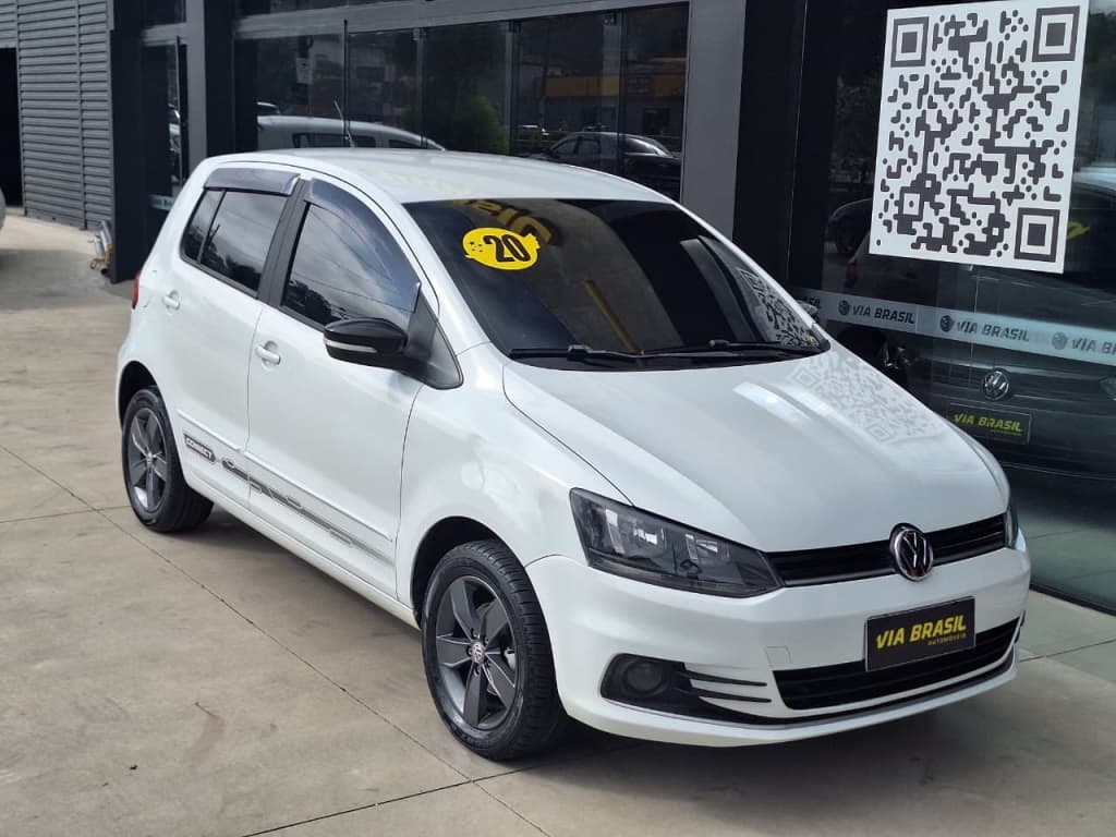 VOLKSWAGEN FOX 2020