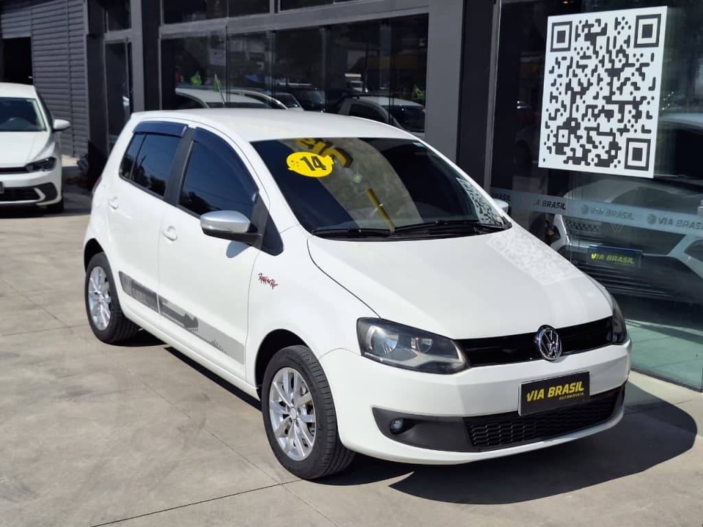 VOLKSWAGEN FOX 2014